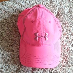 Women's Under Armour Baseball Hat - pink